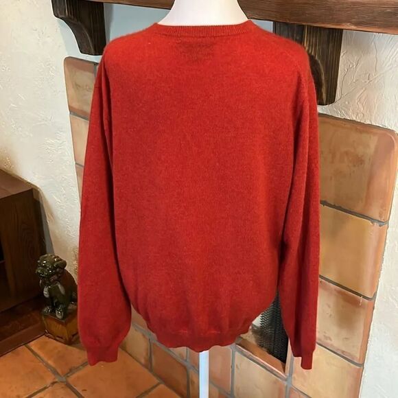 Club Room Rust Red-Orange Estate Cashmere V-Neck Sweater, M - Picture 6 of 7